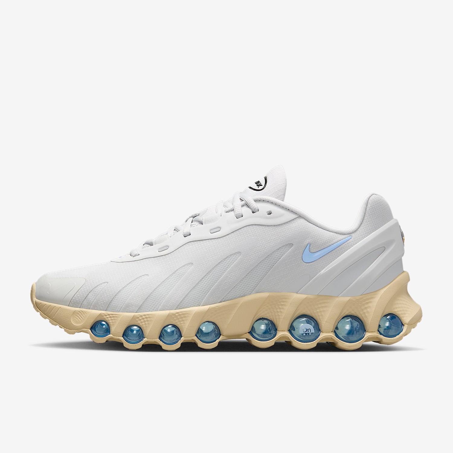 Nike Genuine Air Max Dn8 Men's - Men Shoes Myntra 评论和价格