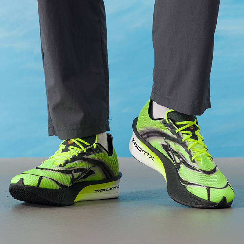 Nike Men's Sports Shoes Zoomx  - Men'S Shoes In Next 评论和价格