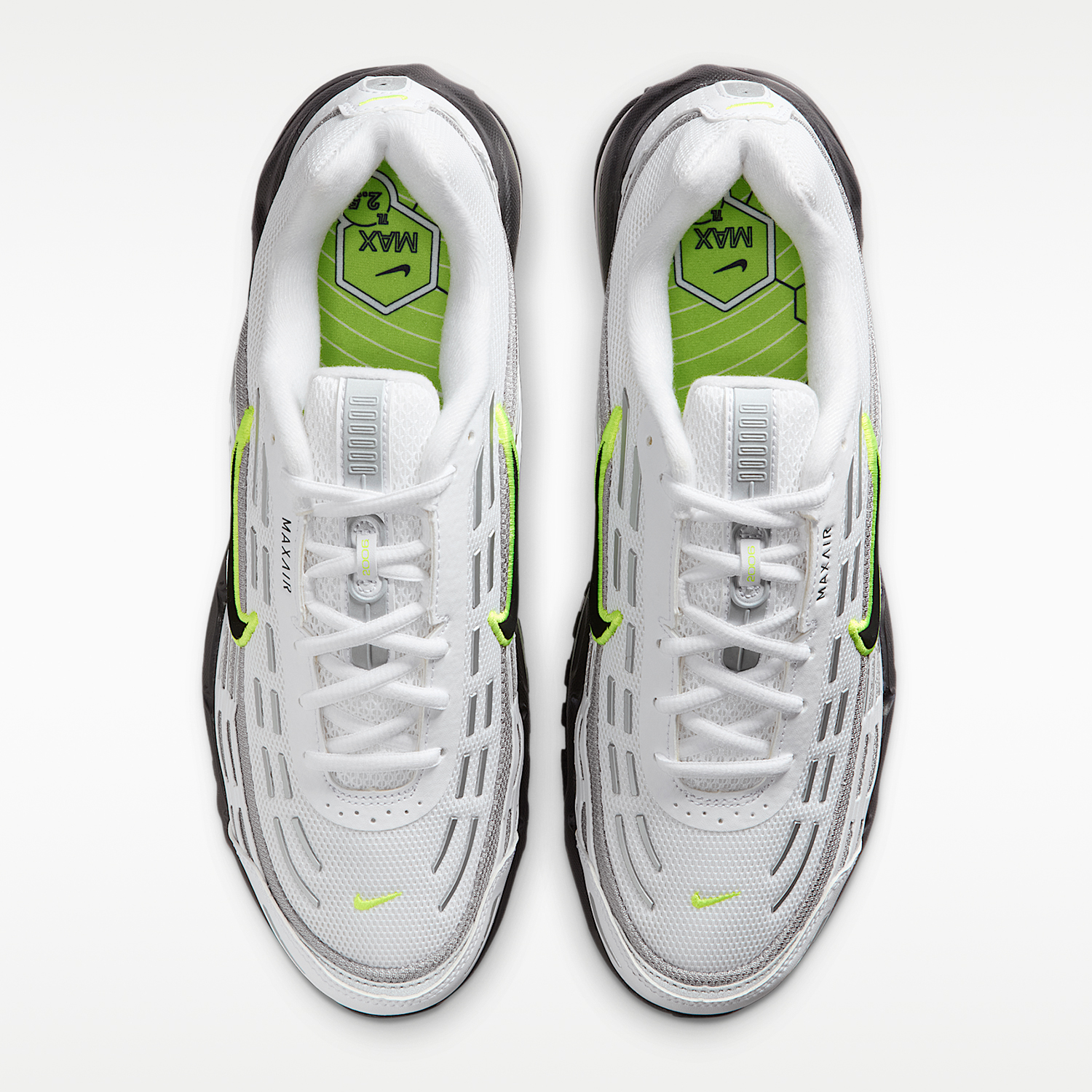 Nike Authentic AIR MAX Men's A - Men Shoes Myntra 评论和价格